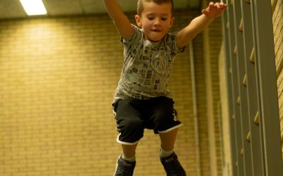 Waarom je zo jong mogelijk moet beginnen met bewegingslessen